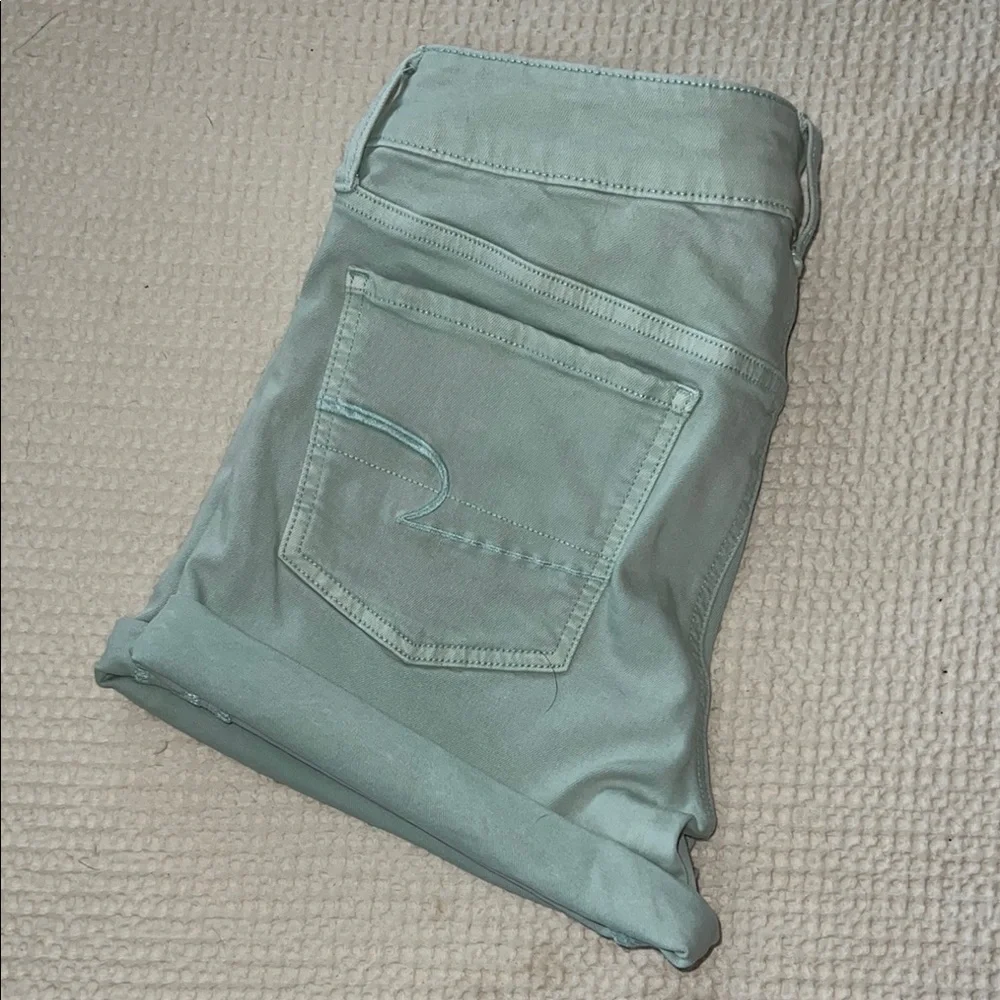 American Eagle Outfitters Green Midi Shorts Mid-Rise Stretch - Picture 3 of 5